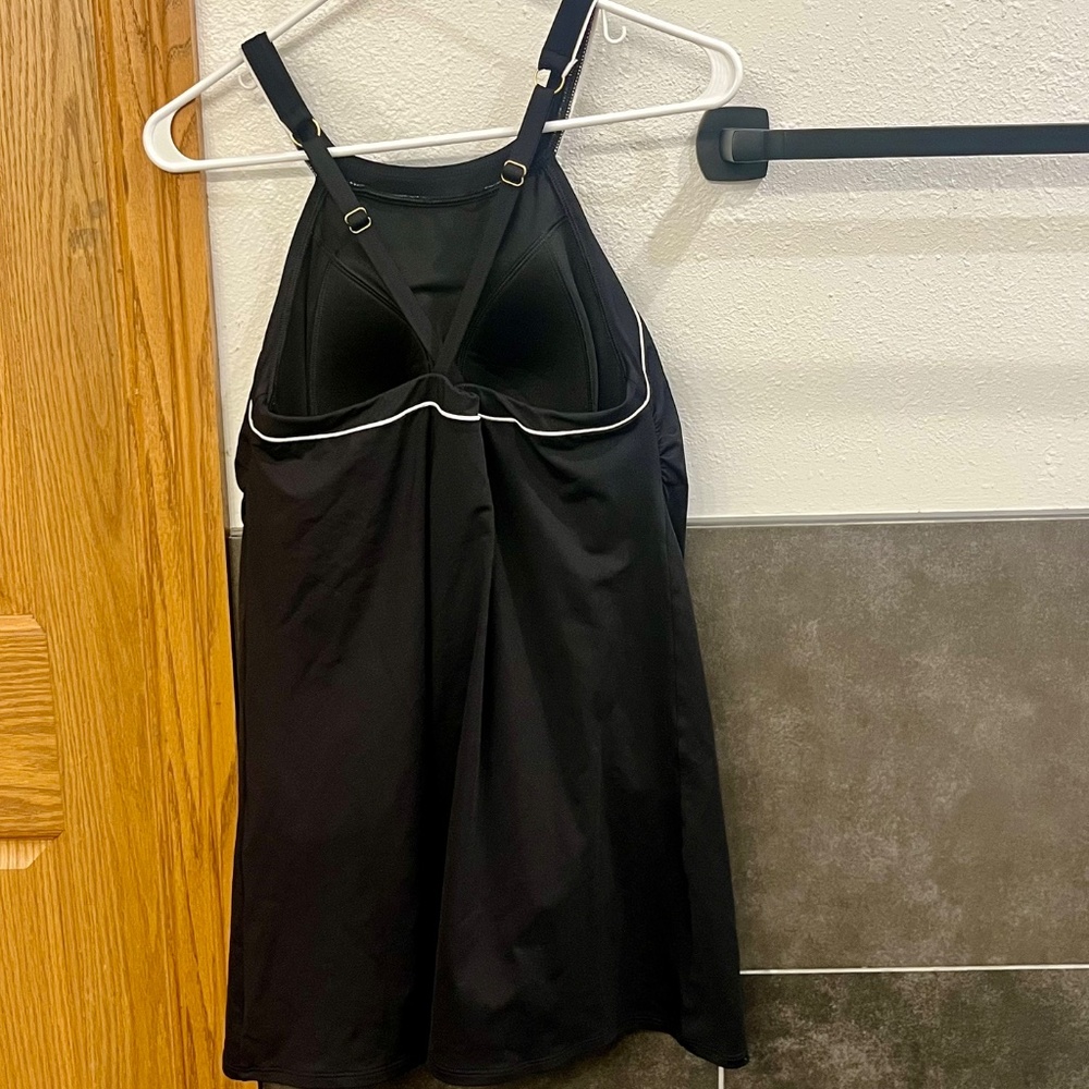 Lands End High Neck Swim Dress One Piece Swimsuit Adjustable Straps Size 8 - Picture 11 of 14